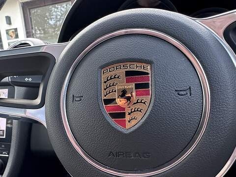 Porsche 718 Cayman T - U239