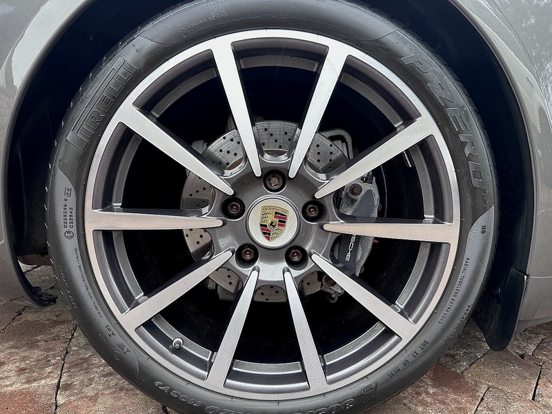Porsche 911 991 Carrera - U244