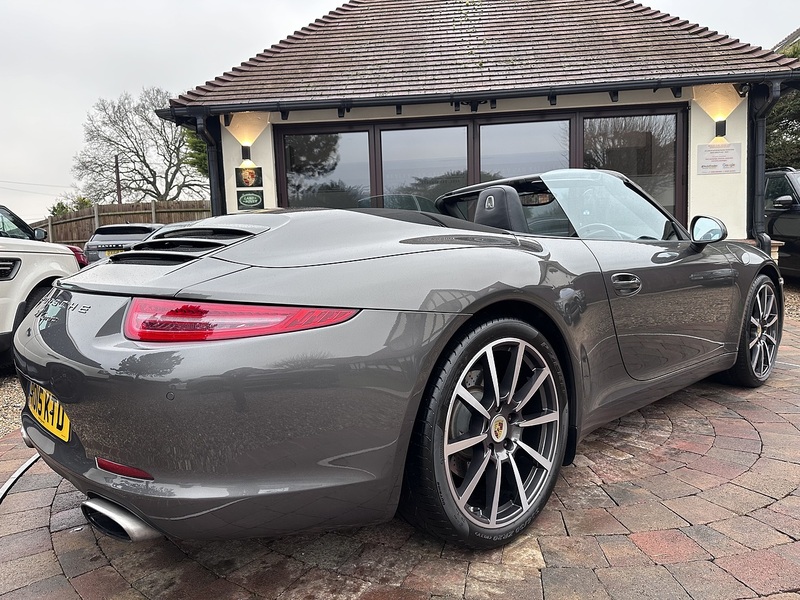 Porsche 911 991 Carrera - U244