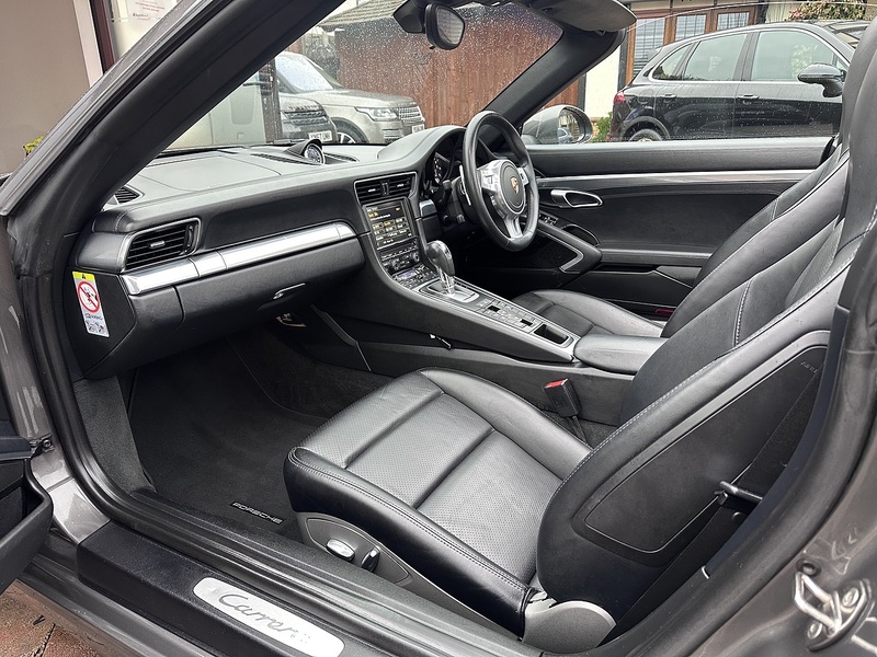 Porsche 911 991 Carrera - U244