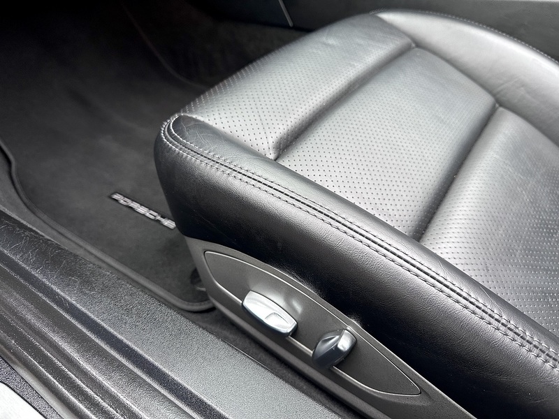 Porsche 911 991 Carrera - U244