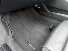 Porsche 911 991 Carrera 