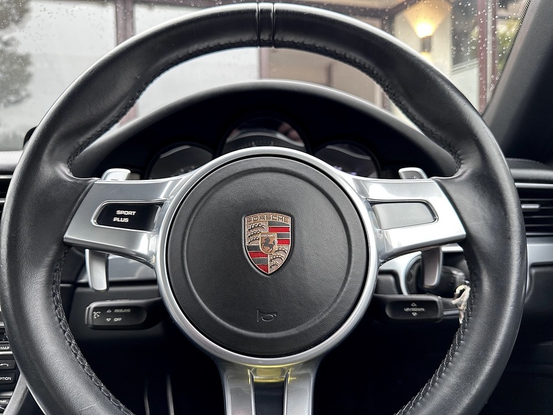 Porsche 911 991 Carrera - U244