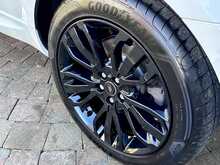 Land Rover Range Rover Sport SD V6 HSE 