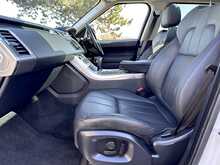 Land Rover Range Rover Sport SD V6 HSE 