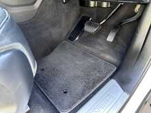 Land Rover Range Rover Sport SD V6 HSE 
