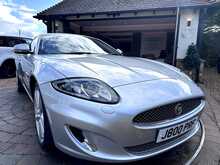 Jaguar XK V8 Portfolio 