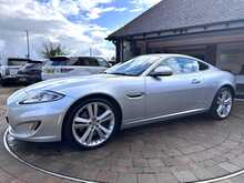 Jaguar XK V8 Portfolio 