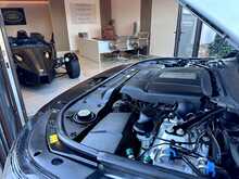 Land Rover Range Rover SD V8 Vogue 