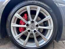Porsche 718 Cayman T S 