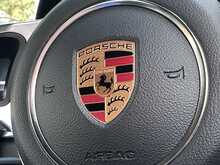 Porsche 718 Cayman T S 