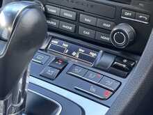 Porsche 718 Cayman T S 
