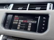 Land Rover Range Rover Sport SD V6 Autobiography Dynamic 