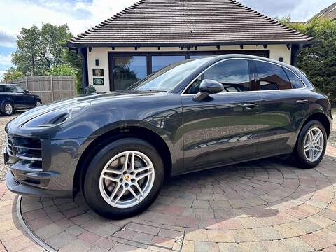 Porsche Macan T V6 S - U270