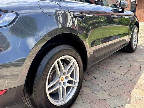 Porsche Macan T V6 S - U270