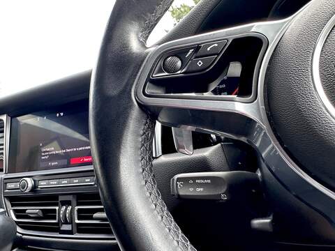 Porsche Macan T V6 S - U270