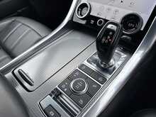 Land Rover Range Rover Sport SD V6 HSE Dynamic 