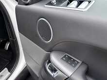 Land Rover Range Rover Sport SD V6 HSE Dynamic 