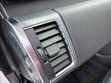 Land Rover Range Rover Sport SD V6 HSE Dynamic 