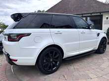 Land Rover Range Rover Sport SD V6 HSE Dynamic 