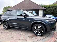 Volvo XC90 B5 MHEV R-Design 