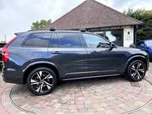 Volvo XC90 B5 MHEV R-Design 