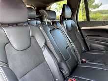 Volvo XC90 B5 MHEV R-Design 