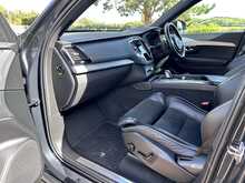 Volvo XC90 B5 MHEV R-Design 