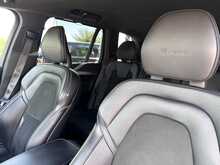 Volvo XC90 B5 MHEV R-Design 