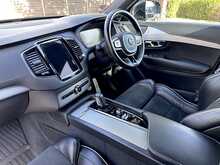 Volvo XC90 B5 MHEV R-Design 