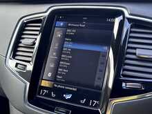 Volvo XC90 B5 MHEV R-Design 