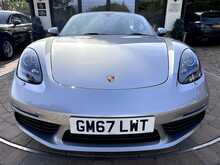 Porsche 718 Boxster T 