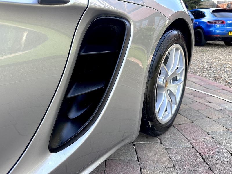 Porsche 718 Boxster T - U287