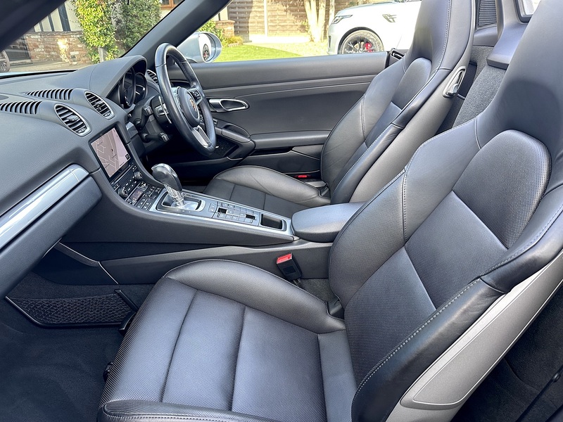 Porsche 718 Boxster T - U287