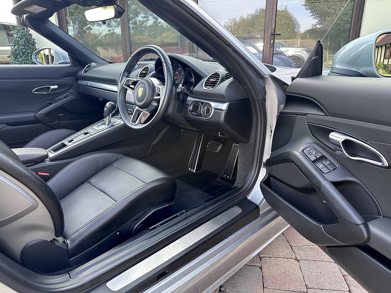 Porsche 718 Boxster T - U287