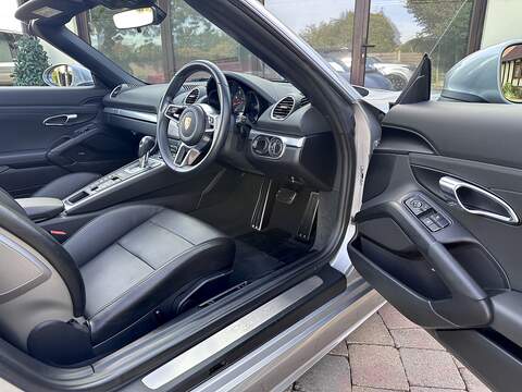 Porsche 718 Boxster T - U287