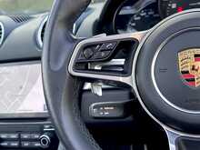 Porsche 718 Boxster T 