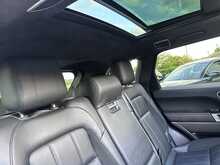 Land Rover Range Rover Sport P400 MHEV HST 