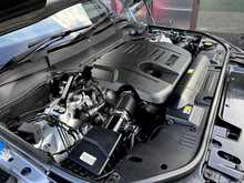 Land Rover Range Rover Sport P400 MHEV HST 