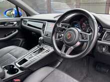 Porsche Macan T 