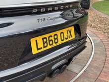 Porsche 718 Cayman T GTS 