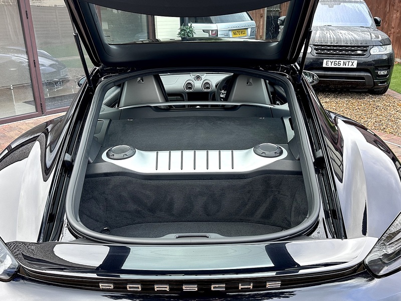 Porsche 718 Cayman T GTS - U295