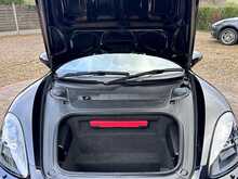 Porsche 718 Cayman T GTS 