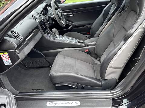 Porsche 718 Cayman T GTS - U295