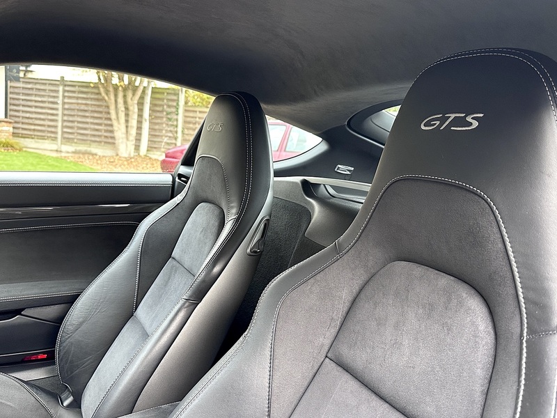 Porsche 718 Cayman T GTS - U295