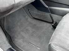 Porsche 718 Cayman T GTS 