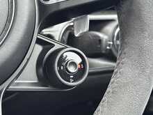 Porsche 718 Cayman T GTS 