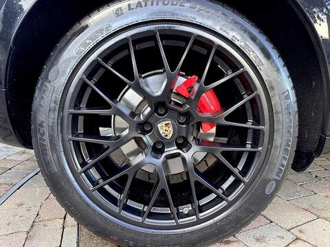 Porsche Macan T V6 GTS - U297
