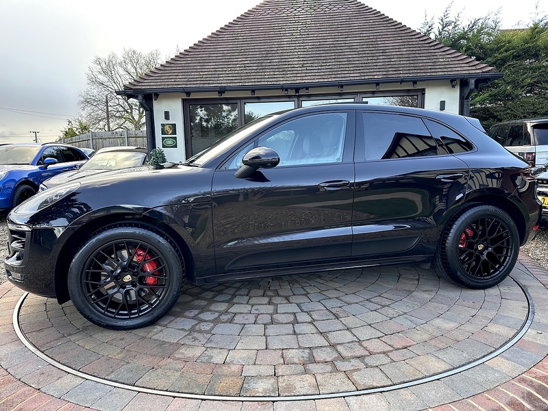 Porsche Macan T V6 GTS - U297