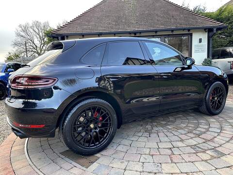 Porsche Macan T V6 GTS - U297